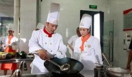 郑州厨师爆料事件视频,揭露后厨黑幕的内幕曝光