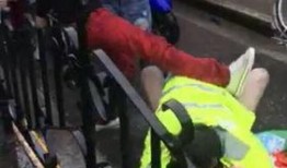 新闻爆料袭警视频大全播放,惊心动魄！袭警视频大全引发社会关注